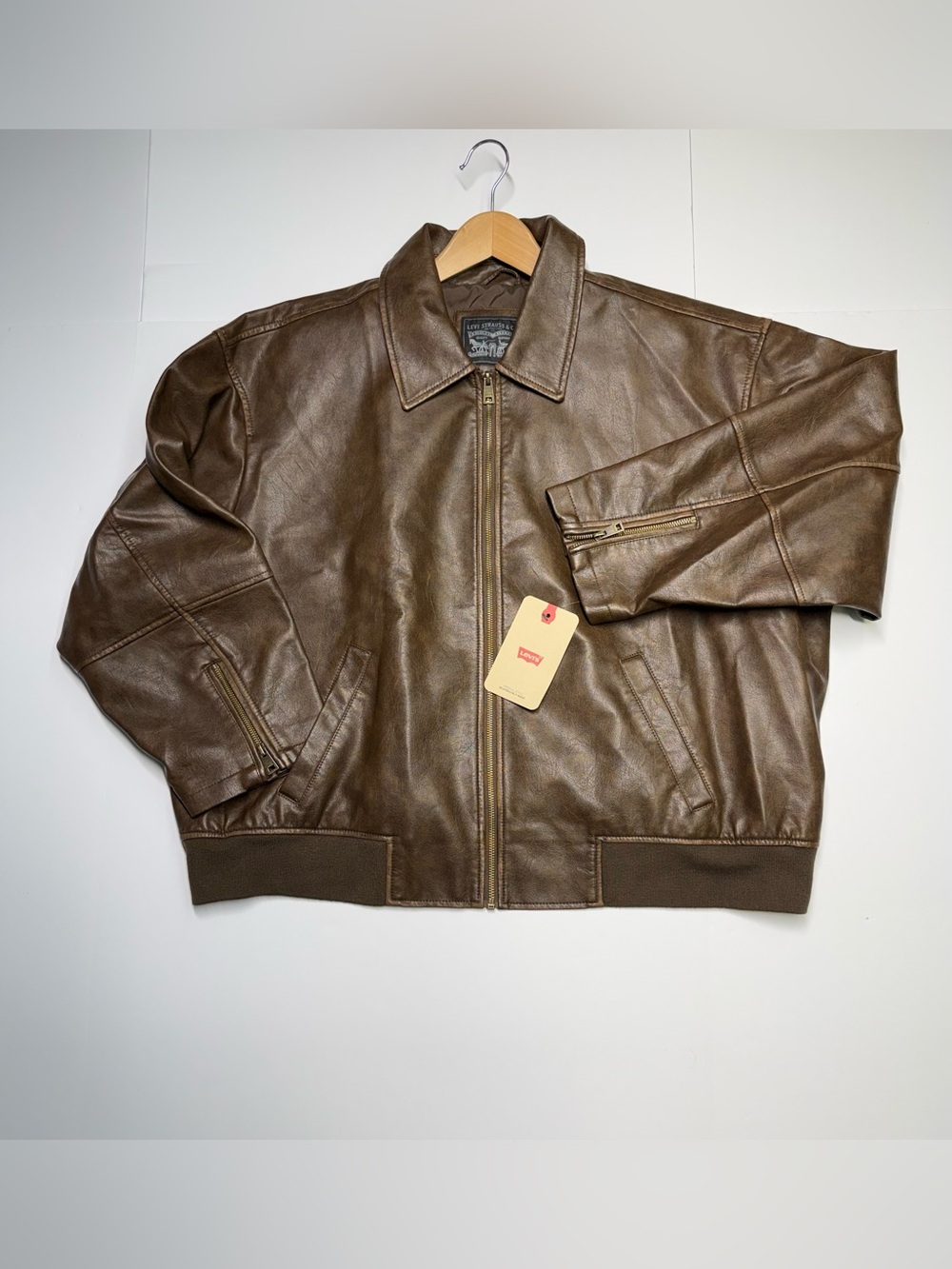 Levi’s Faux Leather Bomber Jacket Women’s Size 3X Brown Wrist Zipper NWT